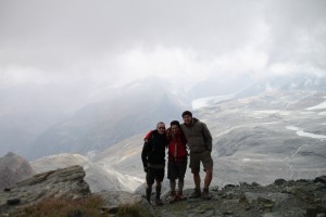 Vor der Hörnlihütte auf 3260 Meter